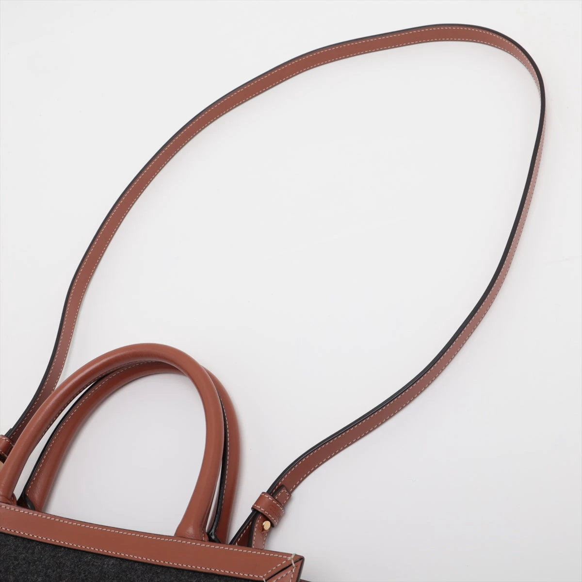 セリーヌ ミニバーティカルカバ フェルト×レザー 2WAY