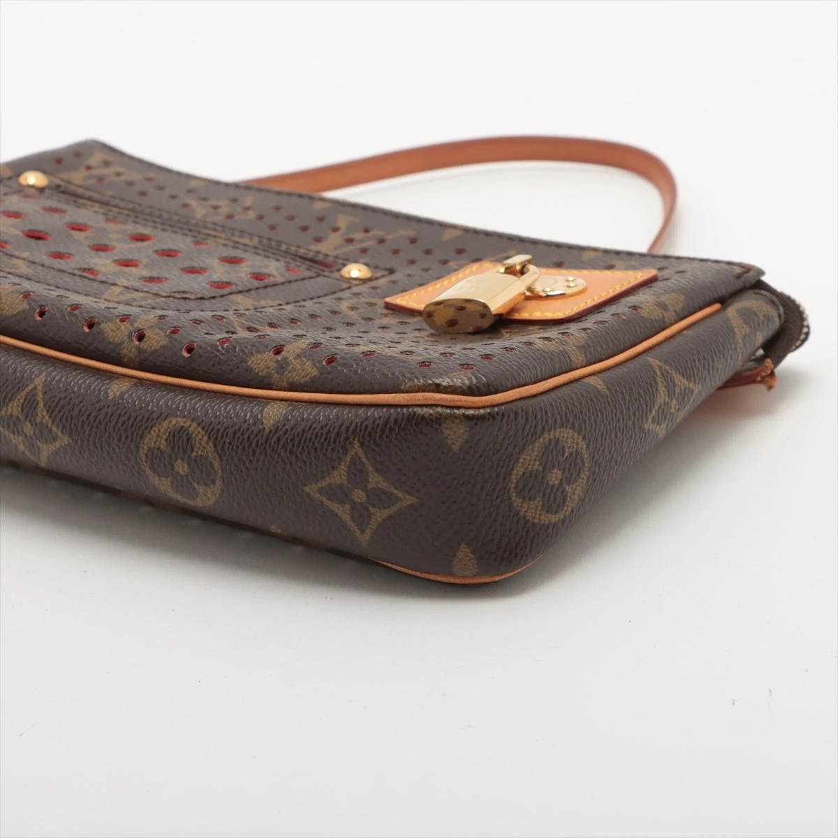 ヴィトン モノグラムペルフォ ポシェットアクセソワール M95183