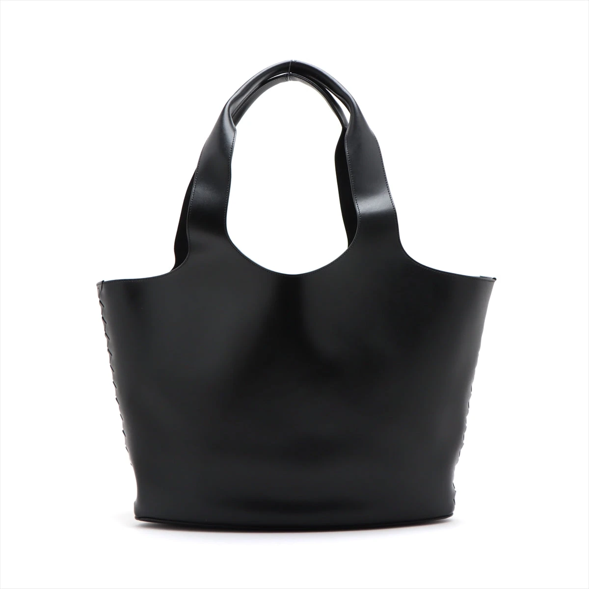 ボッテガヴェネタ トートバッグ（定価56万） ボッテガ・ヴェネタのカラフルなバッグに注目だ──特集「春を楽しむ