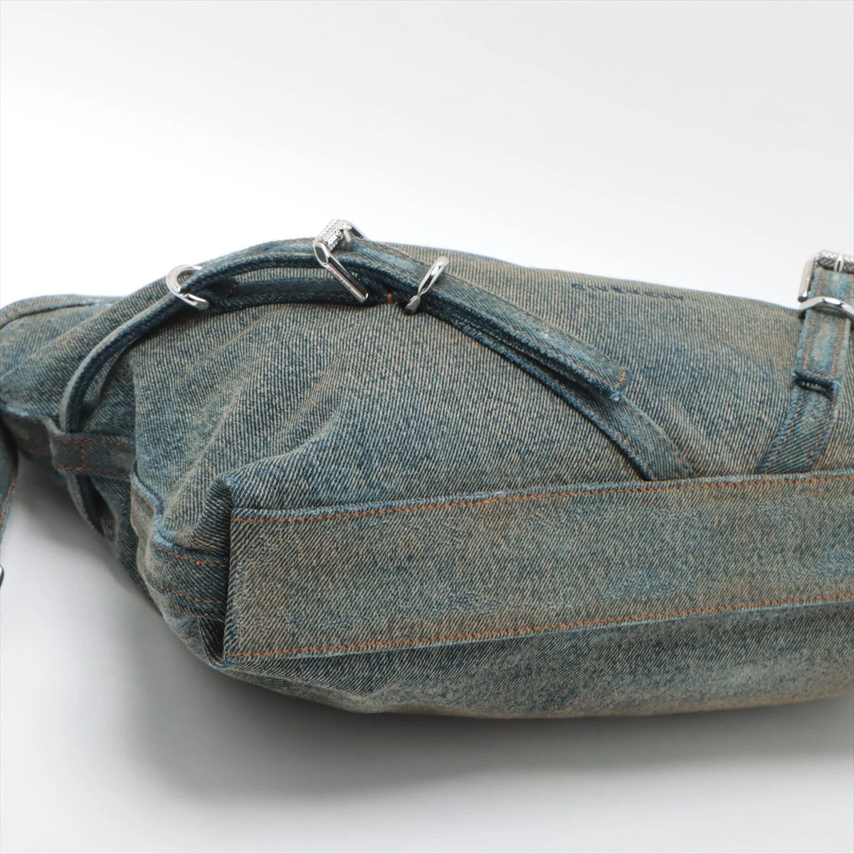 ジバンシー ヴォワイユー ミディアム デニム ショルダーバッグ