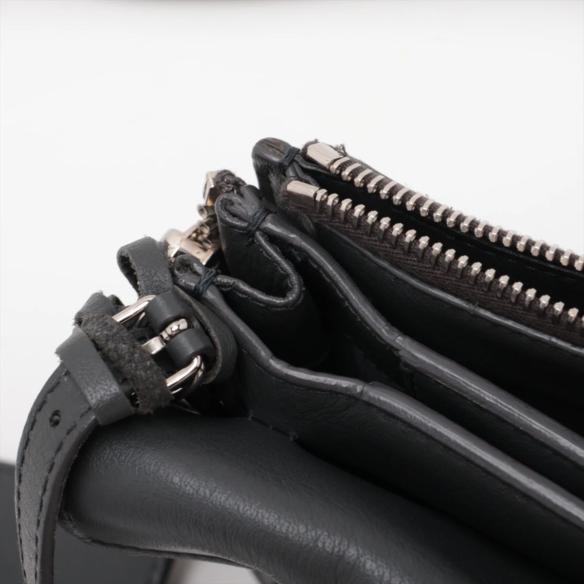 バレンシアガ ペーパートリプル レザー ショルダーバッグ グレー