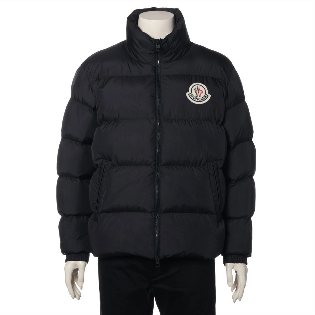 モンクレール ダウンジャケット 0 MONTCLA ブラック ナイロン ダウン MONCLER＞ MONTCLA ダウンジャケット