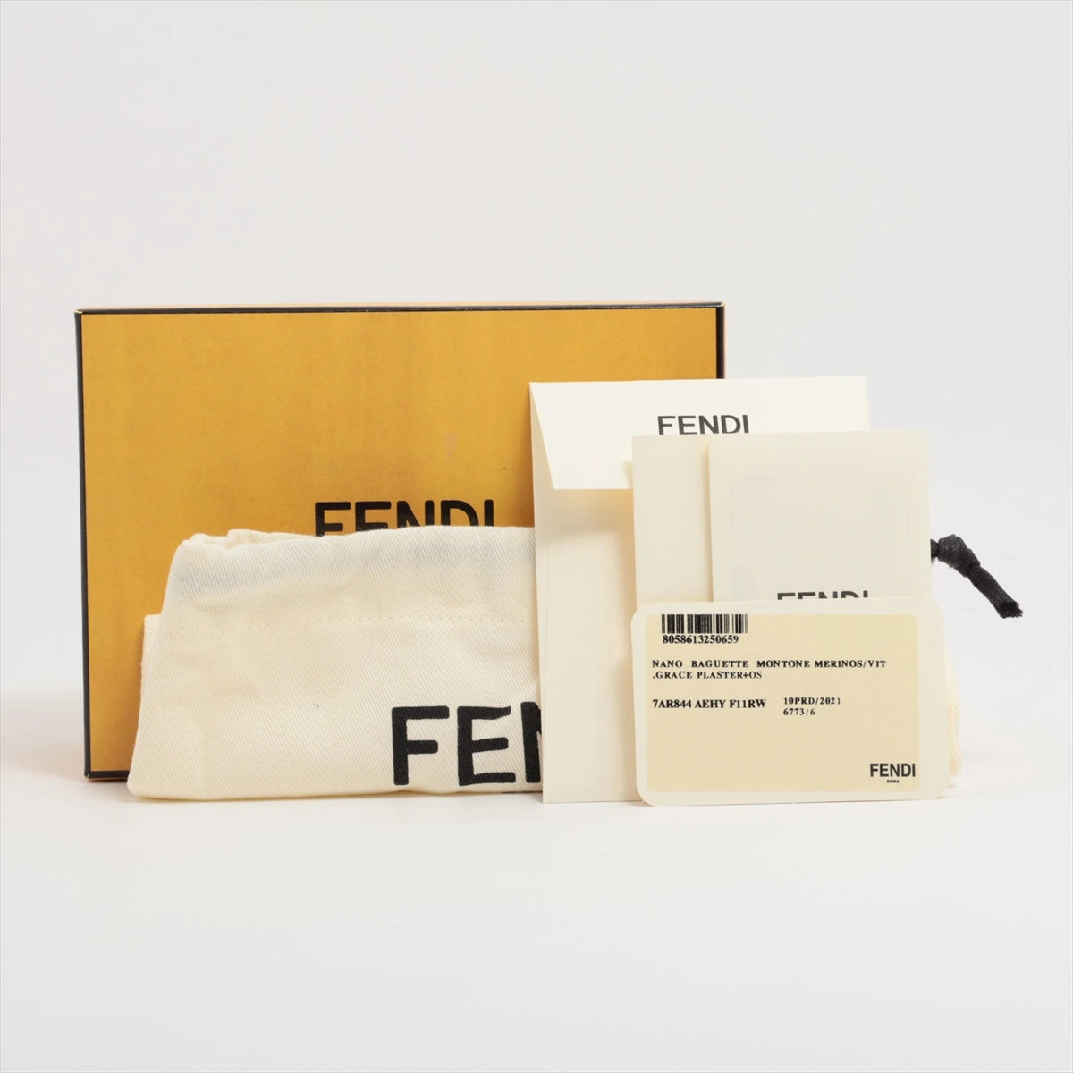 フェンディ ナノバケット 7AR844 ファブリック ショルダーポーチ