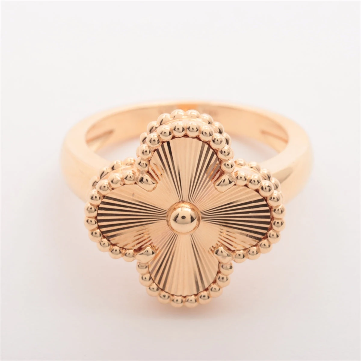 ヴァンクリーフ&アーペル ヴィンテージアルハンブラ ギョーシェ リング