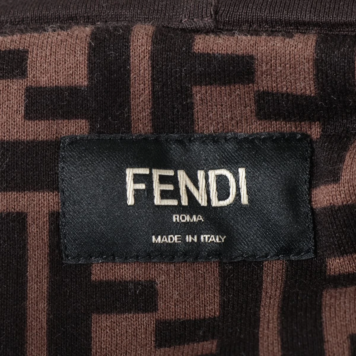 フェンディ パーカー ズッカ コットン ブラウン/ブラック フェンディ ズッカ 20年 コットン×ポリウレタン パーカー L