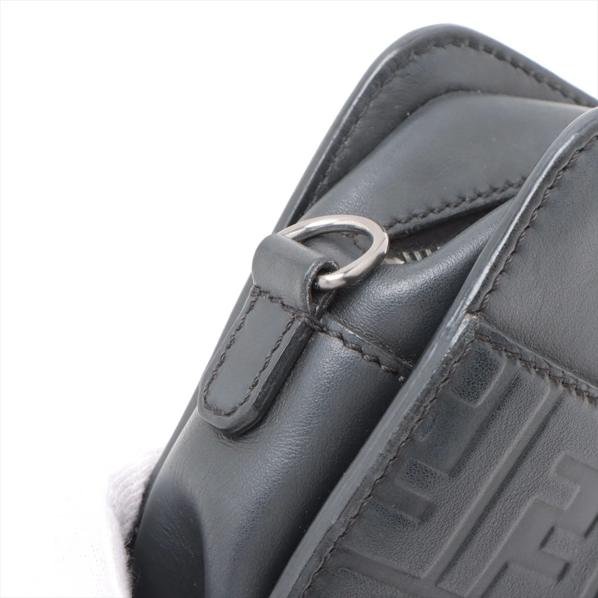 ほぼ未使用☆ フェンディ ボディバッグ ズッカ ホックシール付き