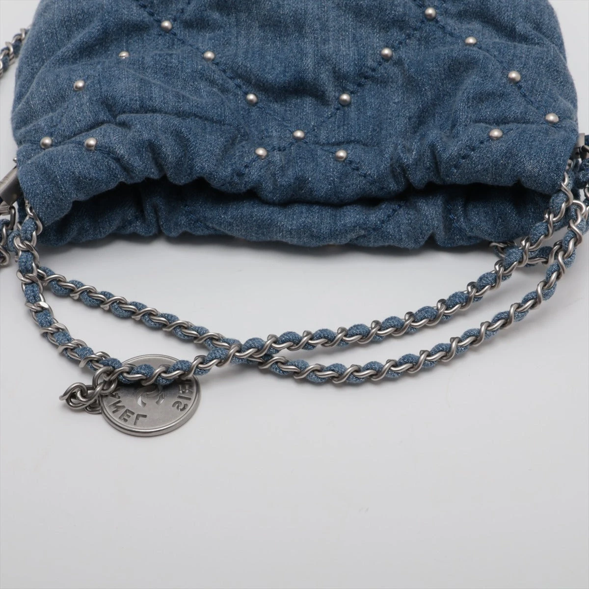 シャネル シャネル22 ミニ デニム チェーンショルダーバッグ