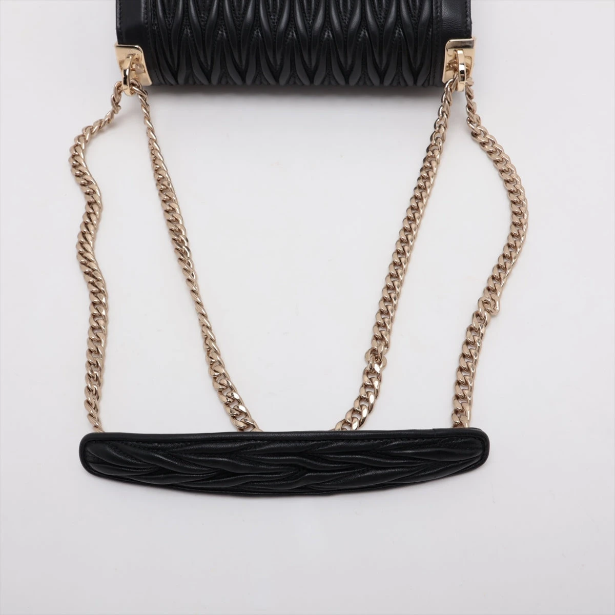 MIUMIU ナッパマテラッセチェーンショルダーバック5BD083 ミュウミュウ マテラッセ レザー チェーンショルダーバッグ