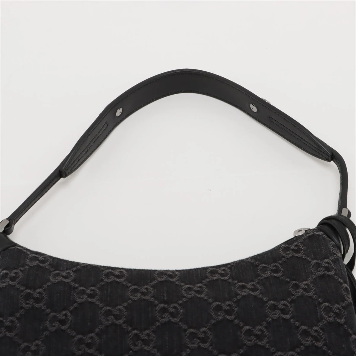 グッチ ショルダーバッグ GG柄 総柄 デニム 黒 アクセサリーポーチ 楽天市場】【バッグ】GUCCI グッチ GGデニム アクセサリーポーチ