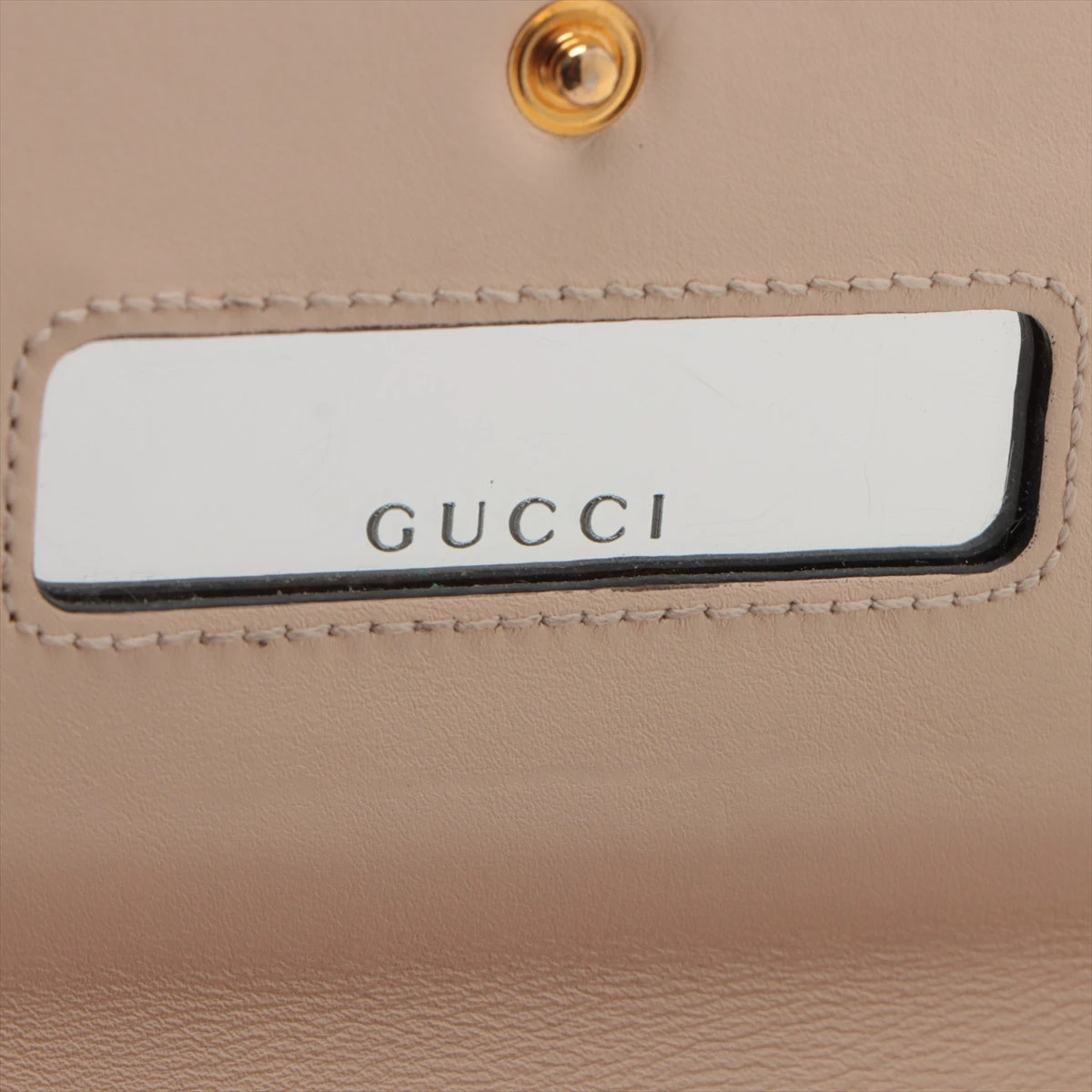 GUCCI 24 新作 GGマーモント チェーン付きパイソンウォレット 新品同様 グッチ財布 グッチ長財布 グッチggマーモント グッチ