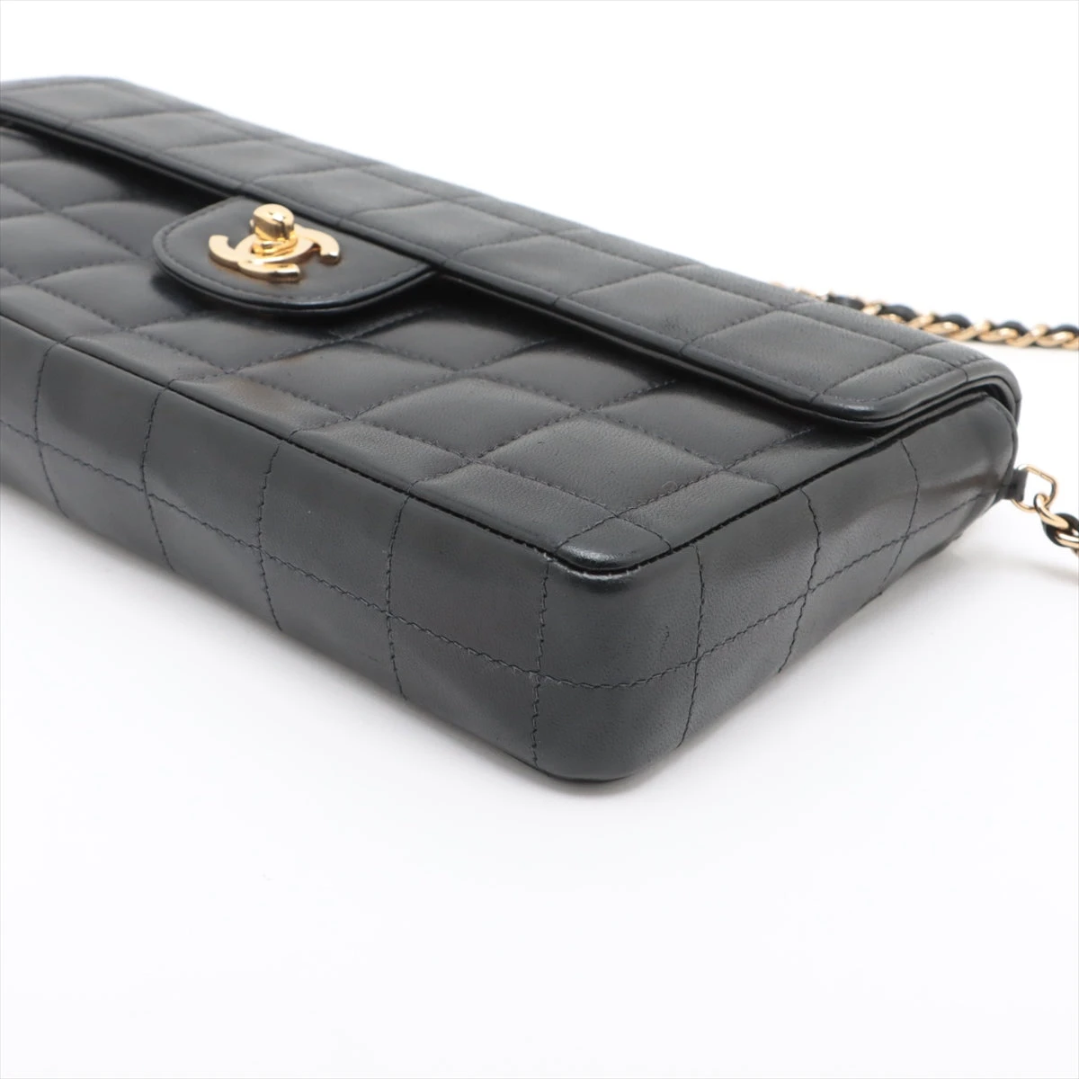 m*4様 激レアCHANEL 2.55 チョコバーラムスキンバックポケットショル CHANEL シャネル 2.55チェーン チョコバー ショルダーバッグ