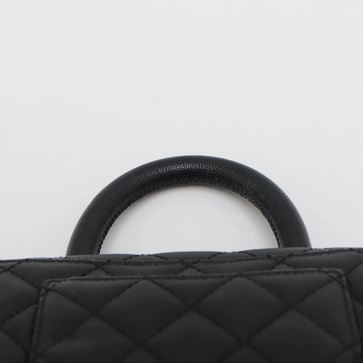 CHANEL シャネル　ココハンドルXXS 19 ブラック　黒　キャビアスキン シャネル ココハンドル19 XXS キャビアスキン 2WAYハンドバッグ