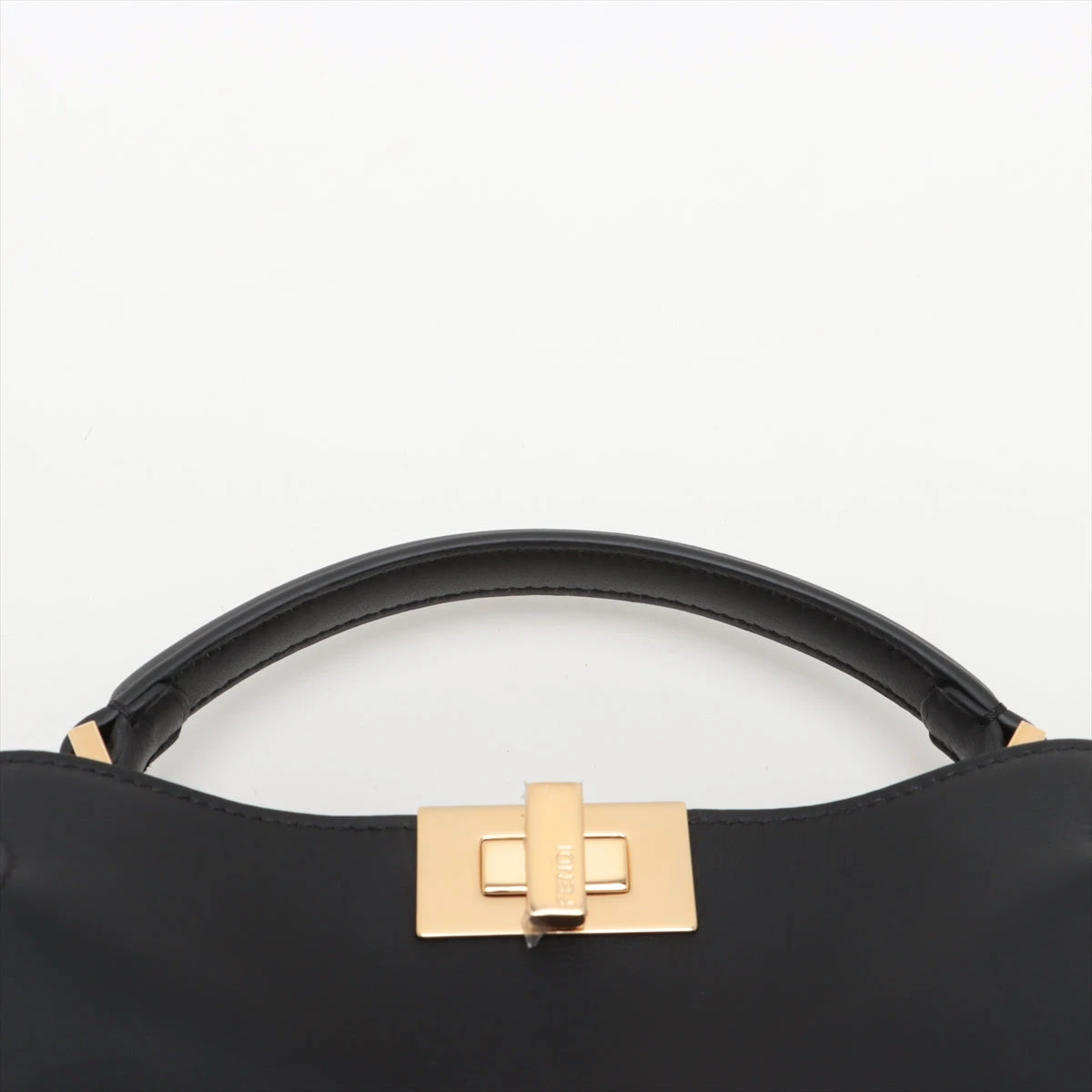 m*o様 フェンディ ピーカブー エッセンシャリー 8BN302 ブラック フェンディ | ピーカブーエッセンシャリー | 8BN302-SMQ