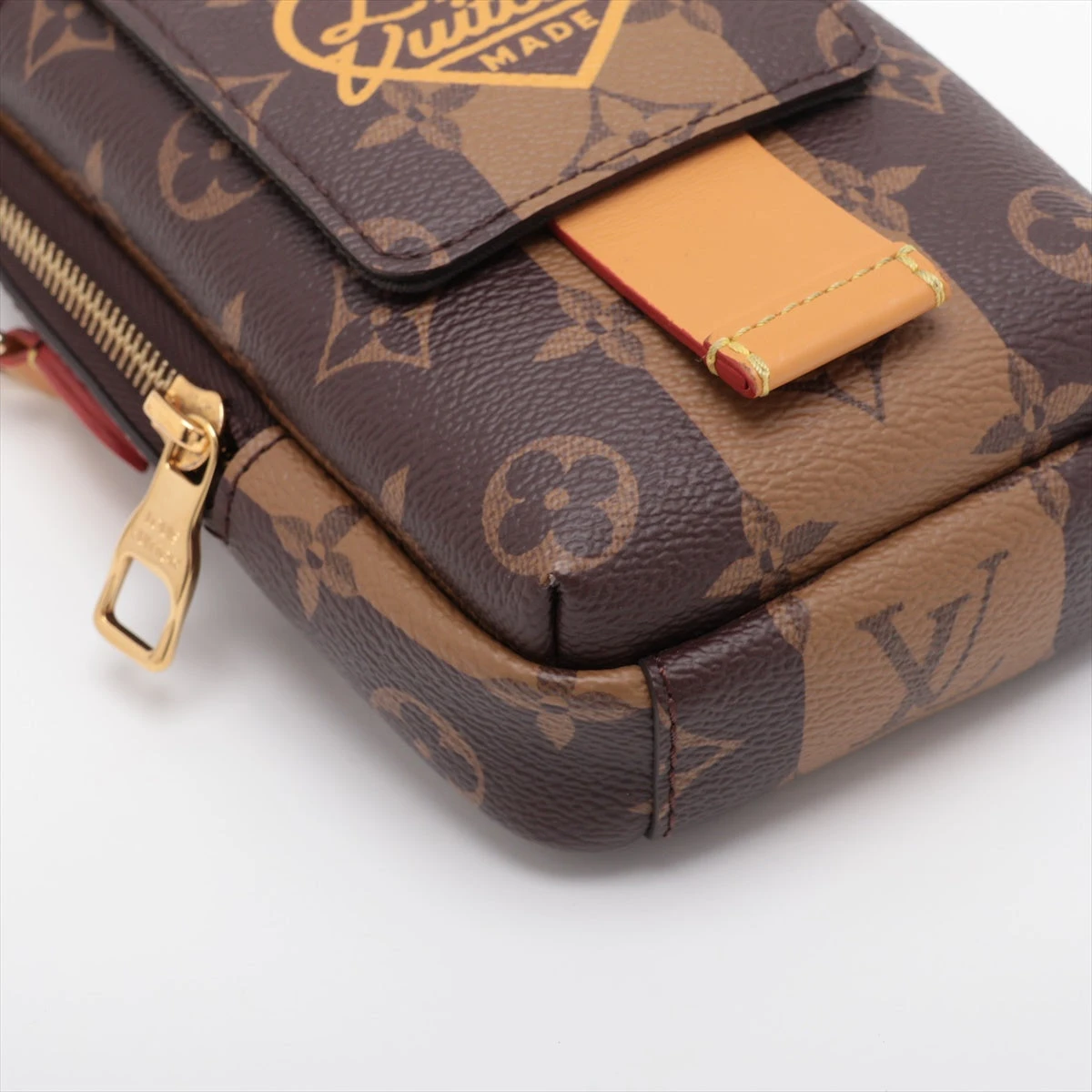 ヴィトン×NIGO モノグラム フォンポーチ M81005 ブラウン RFID