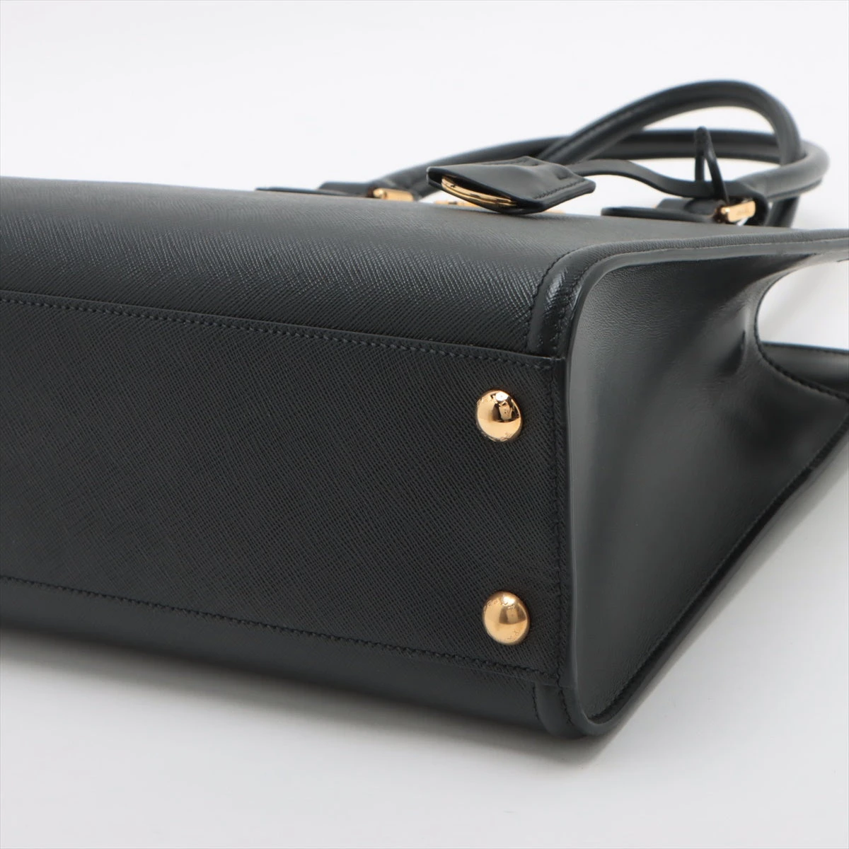 プラダ サフィアーノ レザー ハンドバッグ PRADA】プラダ『サフィアーノレザー 2WAYハンドバッグ