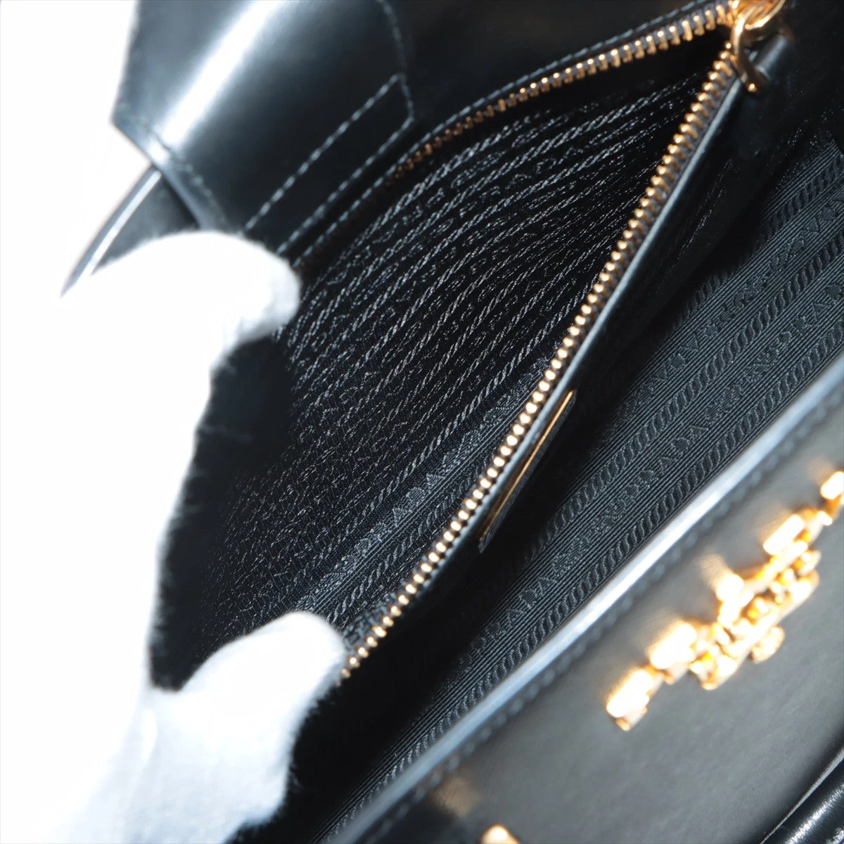 PRADA★セール！レザーハンドバック 1BA227 668f95b0202ae.webp
