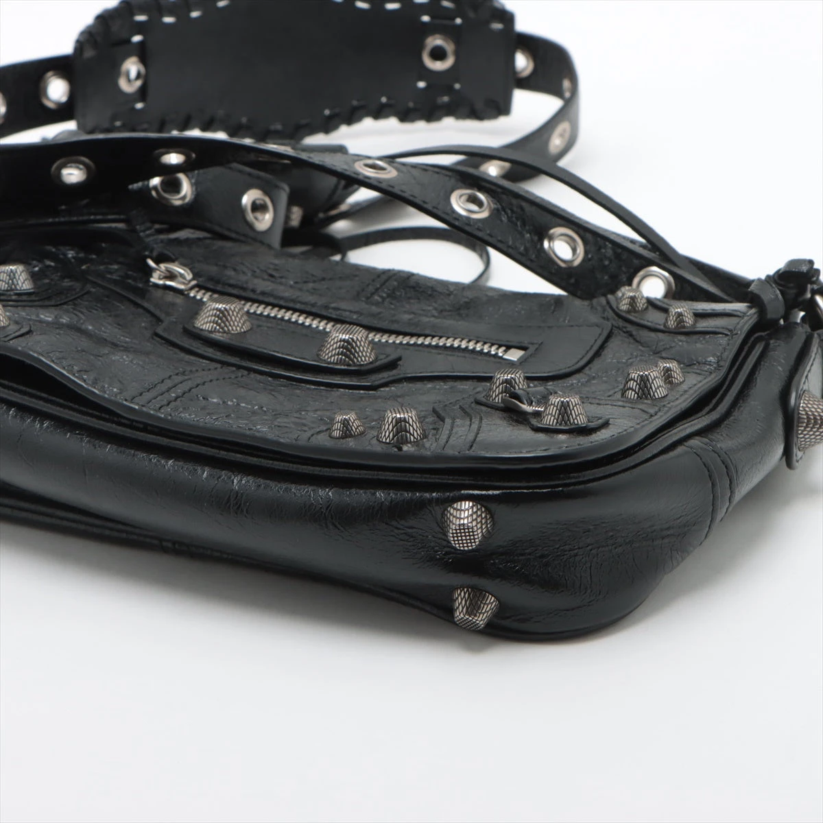 バレンシアガ　ブラックレザー ショルダーバッグ 希少 BALENCIAGA バレンシアガ ショルダーバッグ クロスボディ