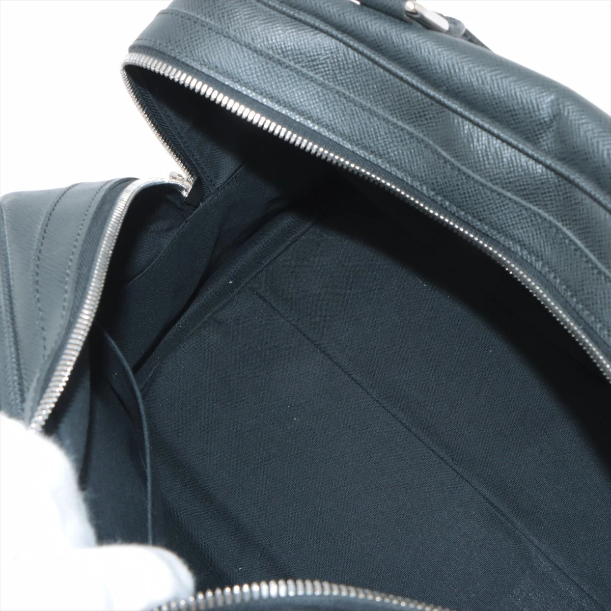 ヴィトン タイガ スタニスラフ M31152 A2976811｜中古ブランド品