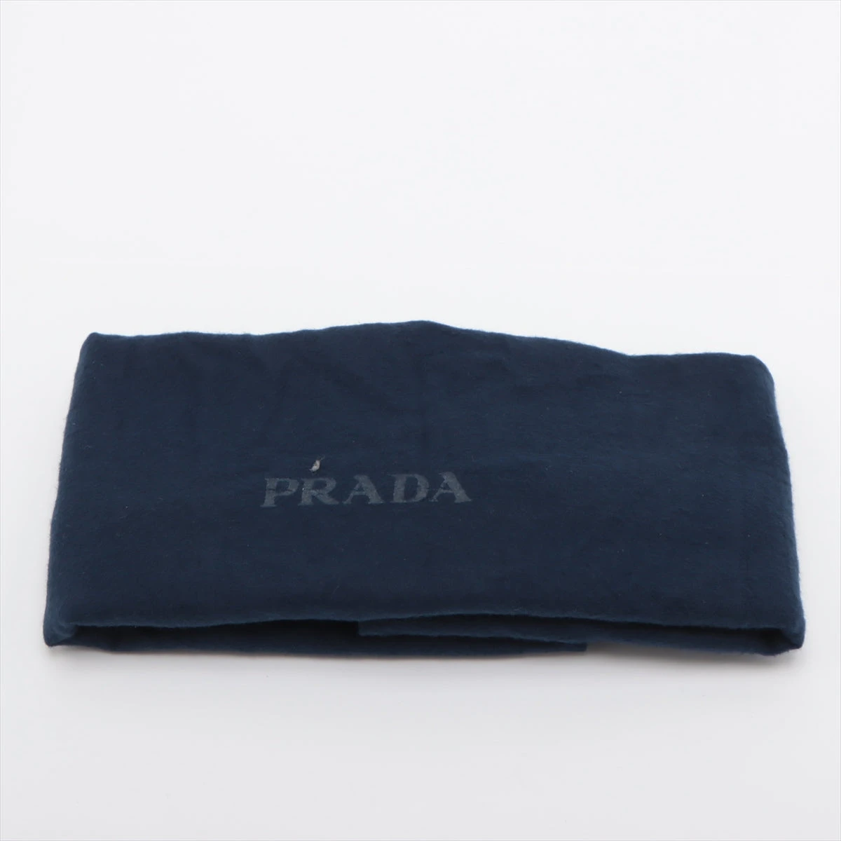 [アーサー]プラダ トライアングル ロゴ ジップ メッセンジャー バッグ PRADA(プラダ) / ショルダーバッグ/トライアングロゴ/レザー