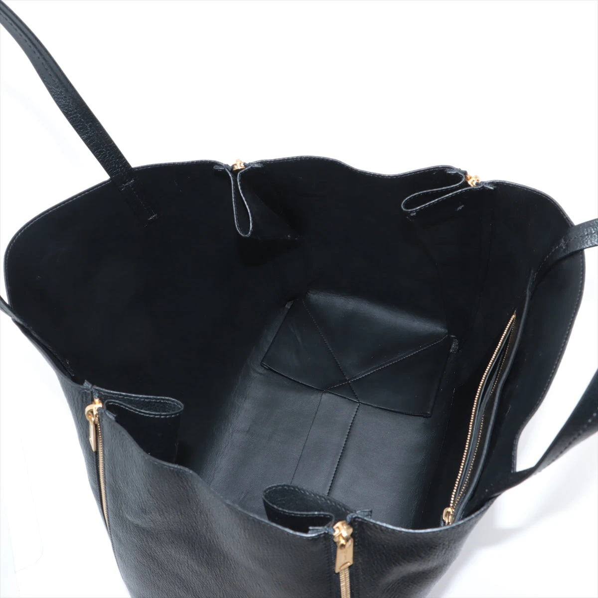 セリーヌ カバ ガゼット レザー トートバッグ ブラック A2974312｜中古
