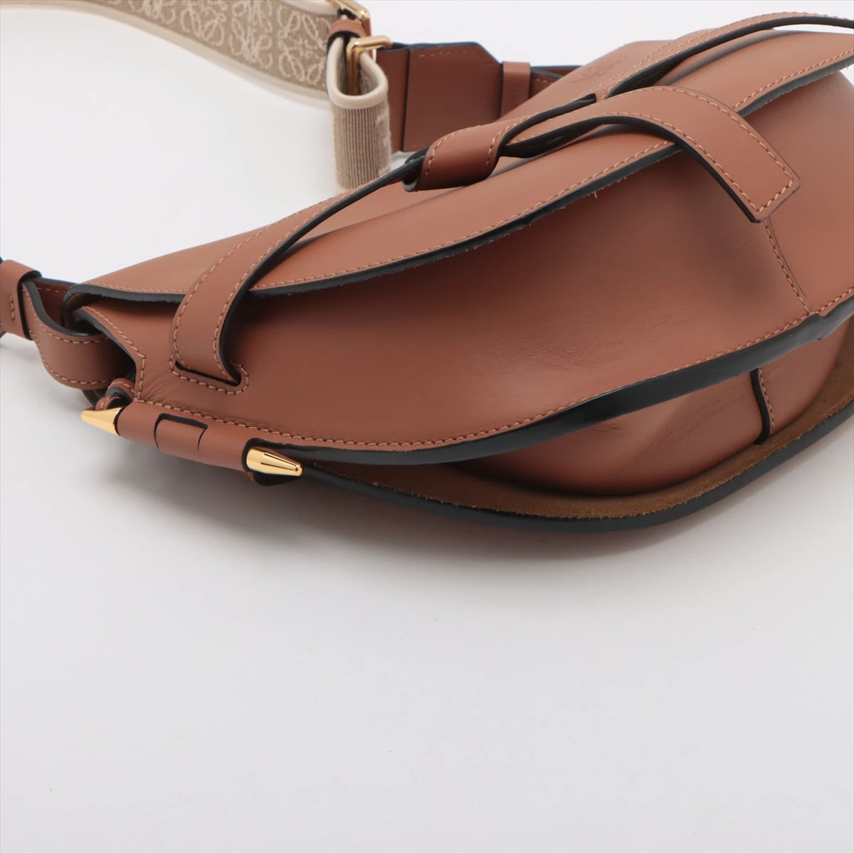 【国内配送】★LOEWE★ ゲート スモール レザーバッグ ロエベ ゲートバッグ スモール レザー ショルダーバッグ