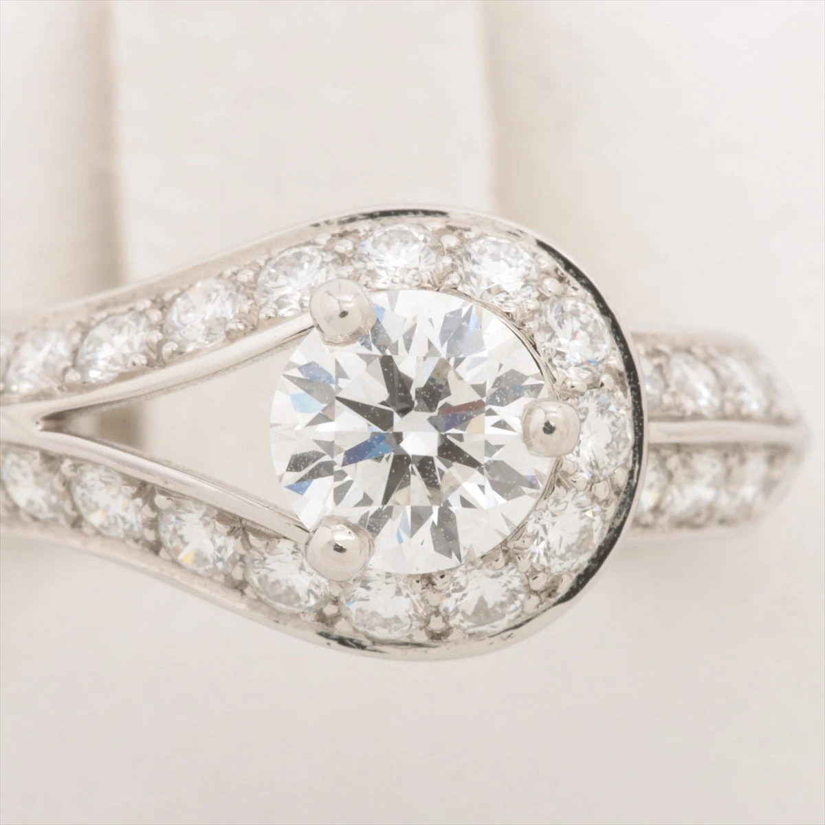 ヴァンクリーフ&アーペル クチュール ダイヤ リング Pt950 6.4g 0.71 D