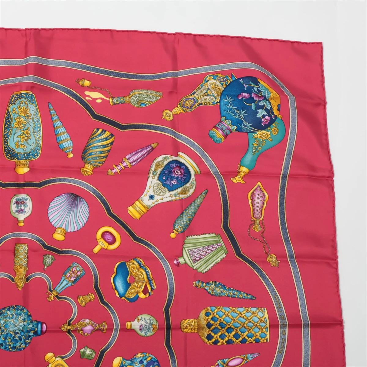 訳あり エルメス 香水 スカーフ HERMES / エルメス】Scarf Quimporte Le Flacon / 香水瓶