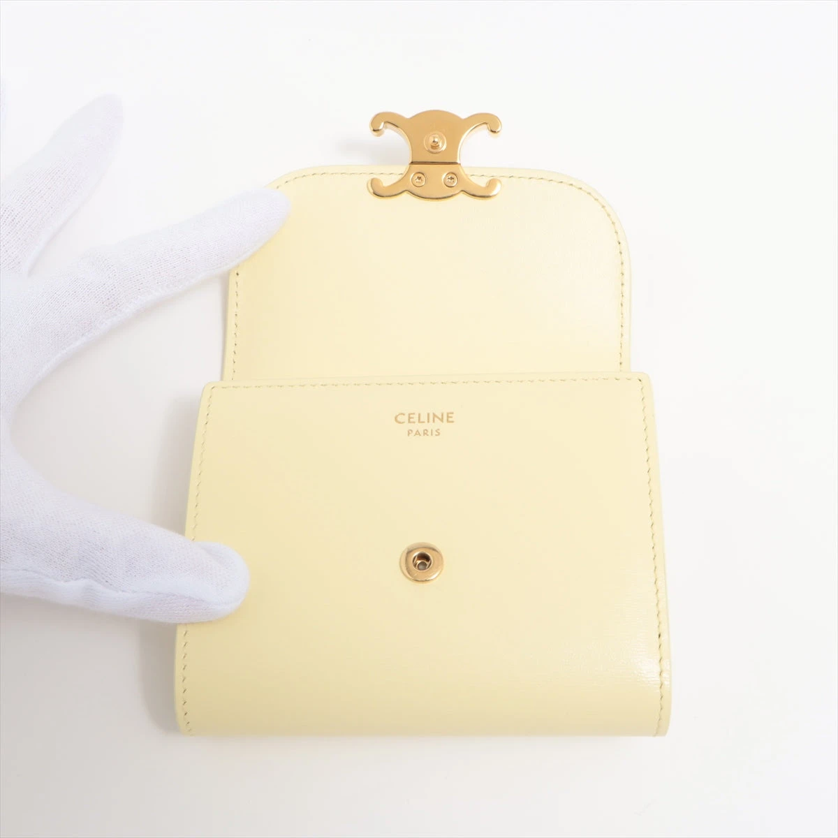 セリーヌ　CELINE トリオンフ　折りたたみ財布 イエロー 楽天市場】【タイムセール対象品！期間限定価格！】セリーヌ