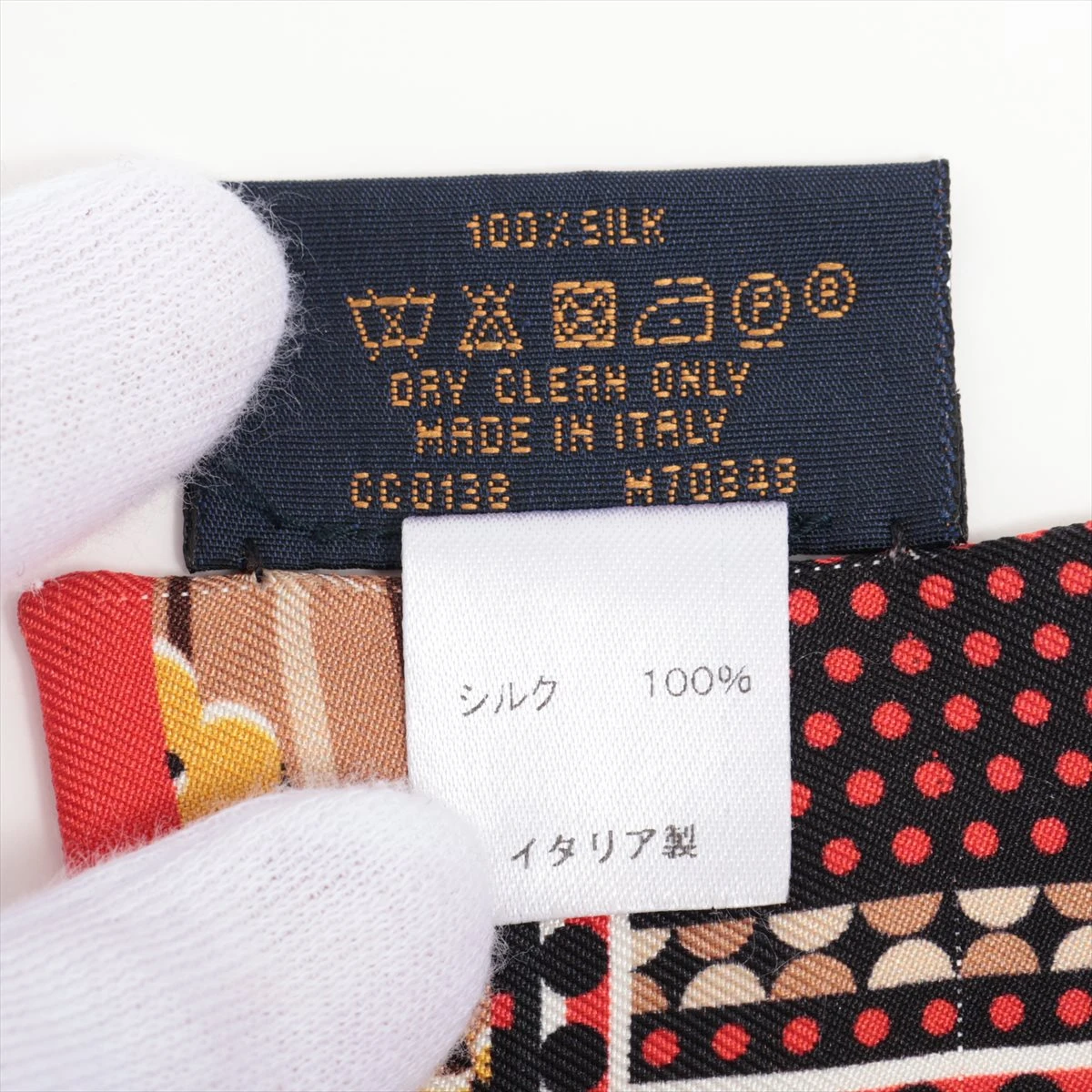 ☆韓国の人気☆【MALBON】Vネックエアドットフィステ ヴィヴィッドパターン スカーフ 2色｜大判 90×90cm ヘッド