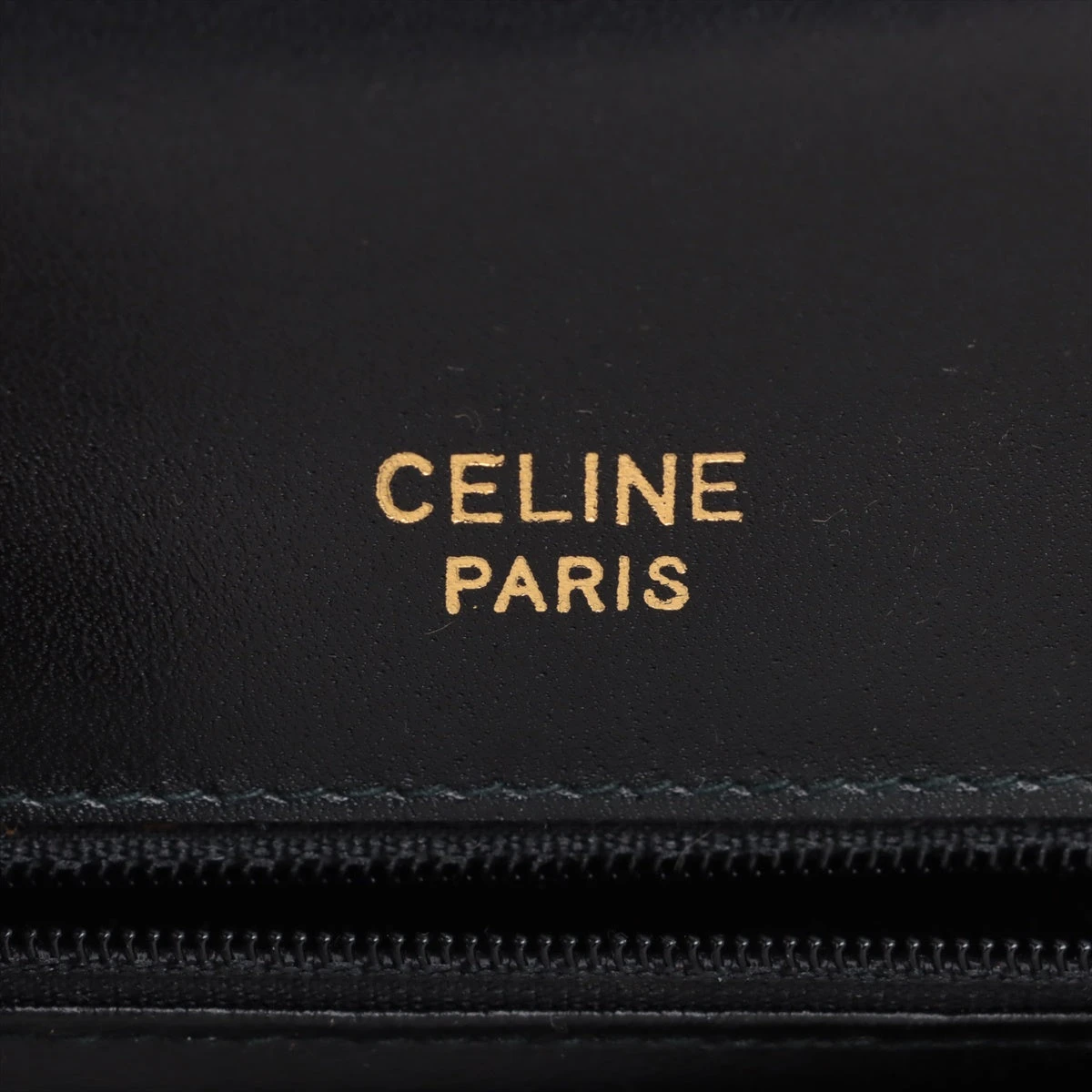 美品　セリーヌ　クラッチバッグ　馬車金具　レザー　セカンドバッグ　黒 CELINE セリーヌ 馬車金具 クラッチバッグ セカンドバッグ
