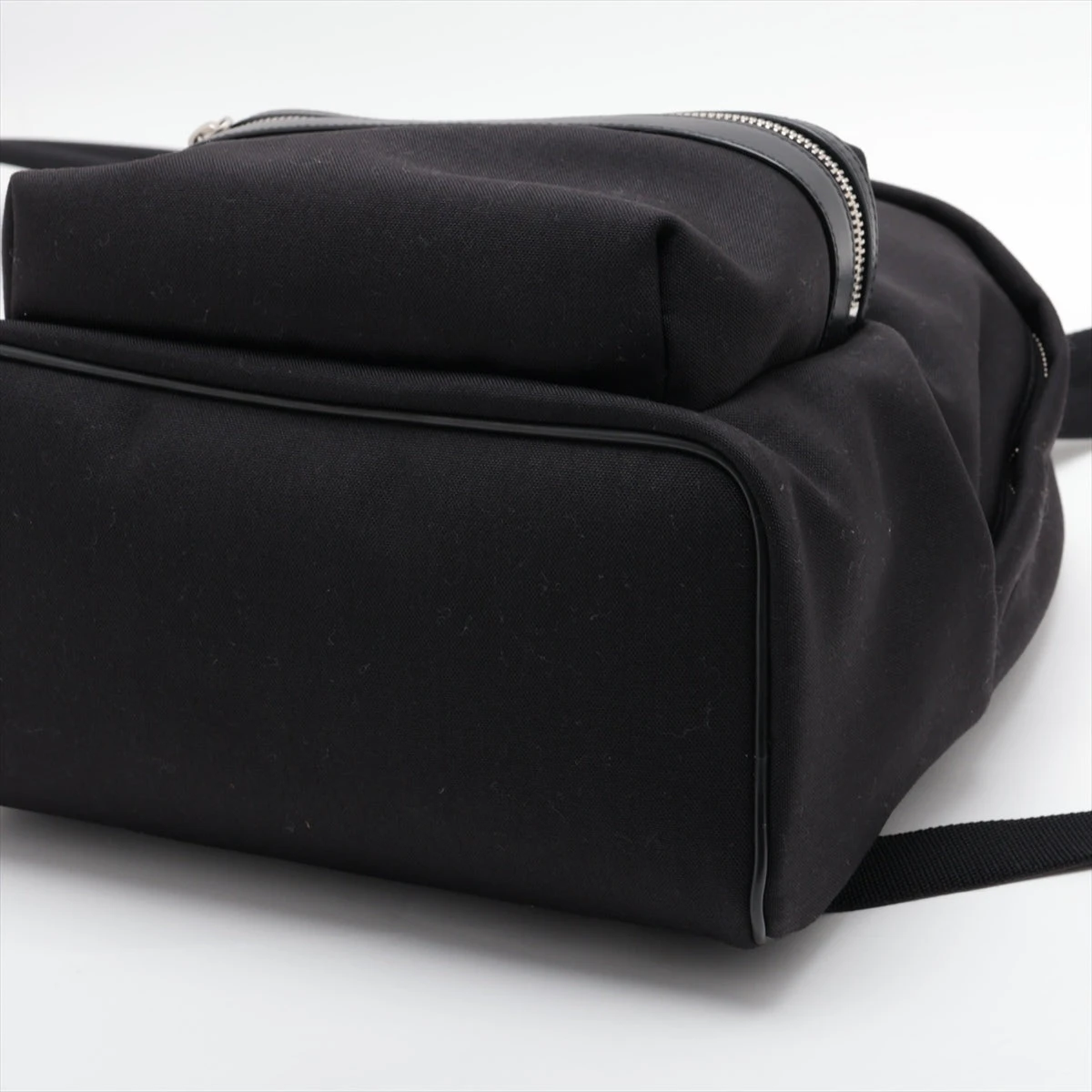 【未使用級】サンローラン リュック シティ キャンバス レザー 黒 650617 国内発 Saint Laurent CITY シティ レザー バックパック (Saint