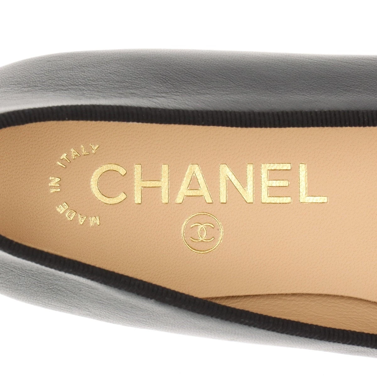 パンプス　CHANEL　ココマーク　サイズ38 シャネル ココマーク レザー フラットパンプス 38 レディース