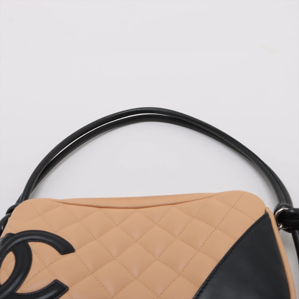 シャネル カンボンライン レザー ショルダーバッグ ベージュ シルバー
