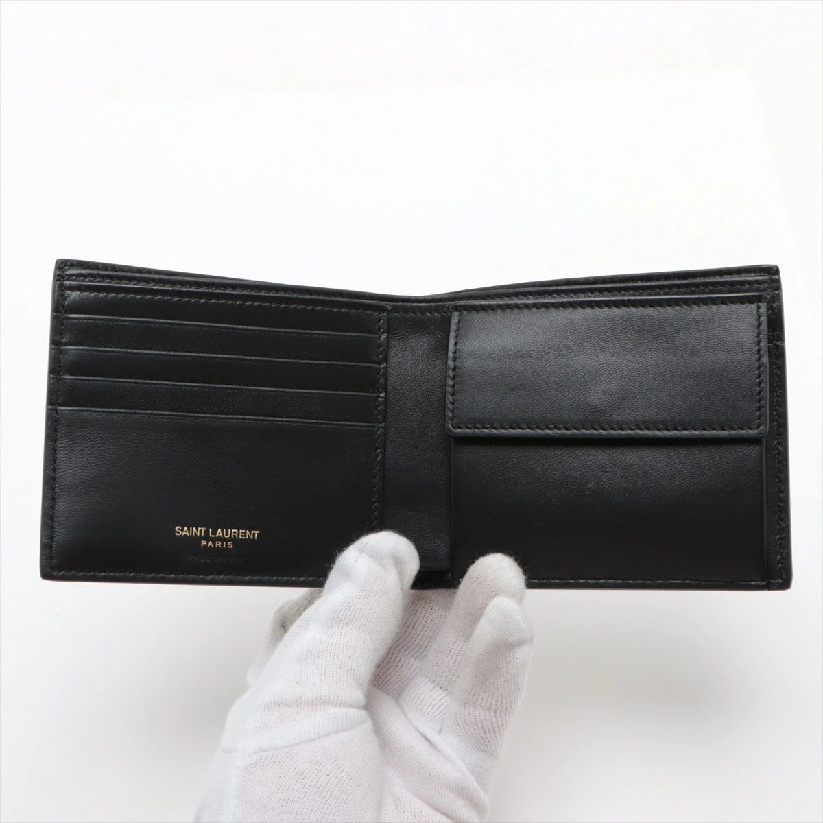 クロコ型押し サンローランパリ サンローラン 黒 YSL 三つ折り財布 型