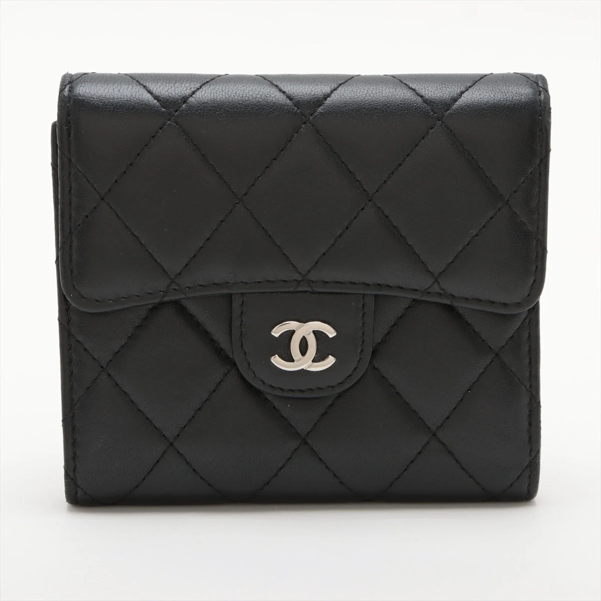 CHANEL シャネル マトラッセ ラムスキン 財布 コンパクト シルバー金具 シャネル マトラッセ ラムスキン コンパクトウォレット ブラック