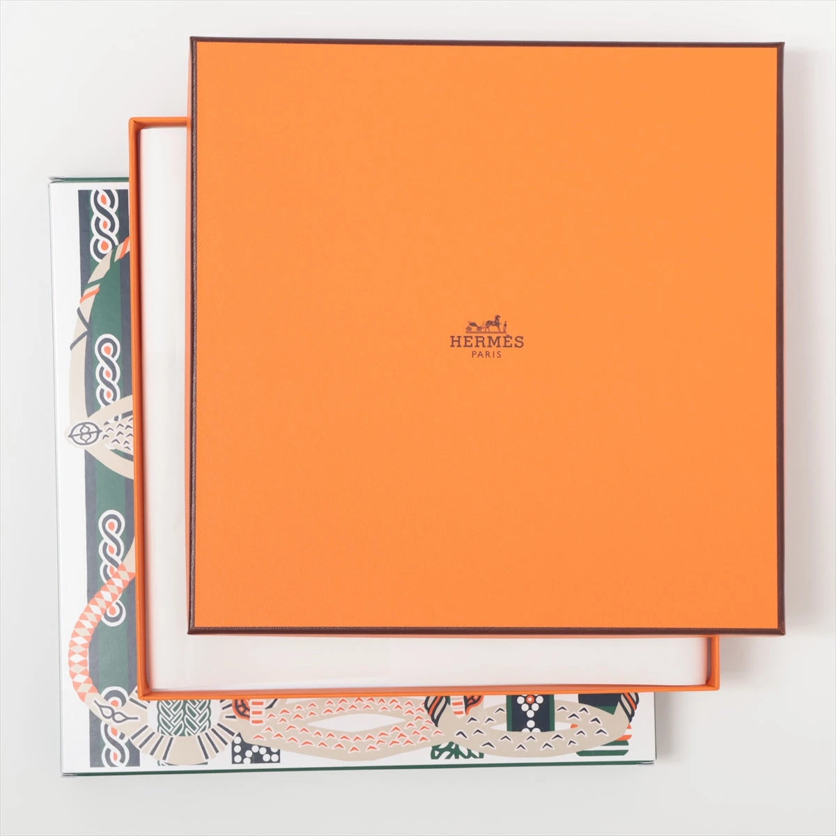 水晶の谷の風景＊HERMES カレ 90 La Vallee de Cristal オレンジ 水晶の谷の風景＊HERMES カレ 90 La Vallee de Cristal オレンジ