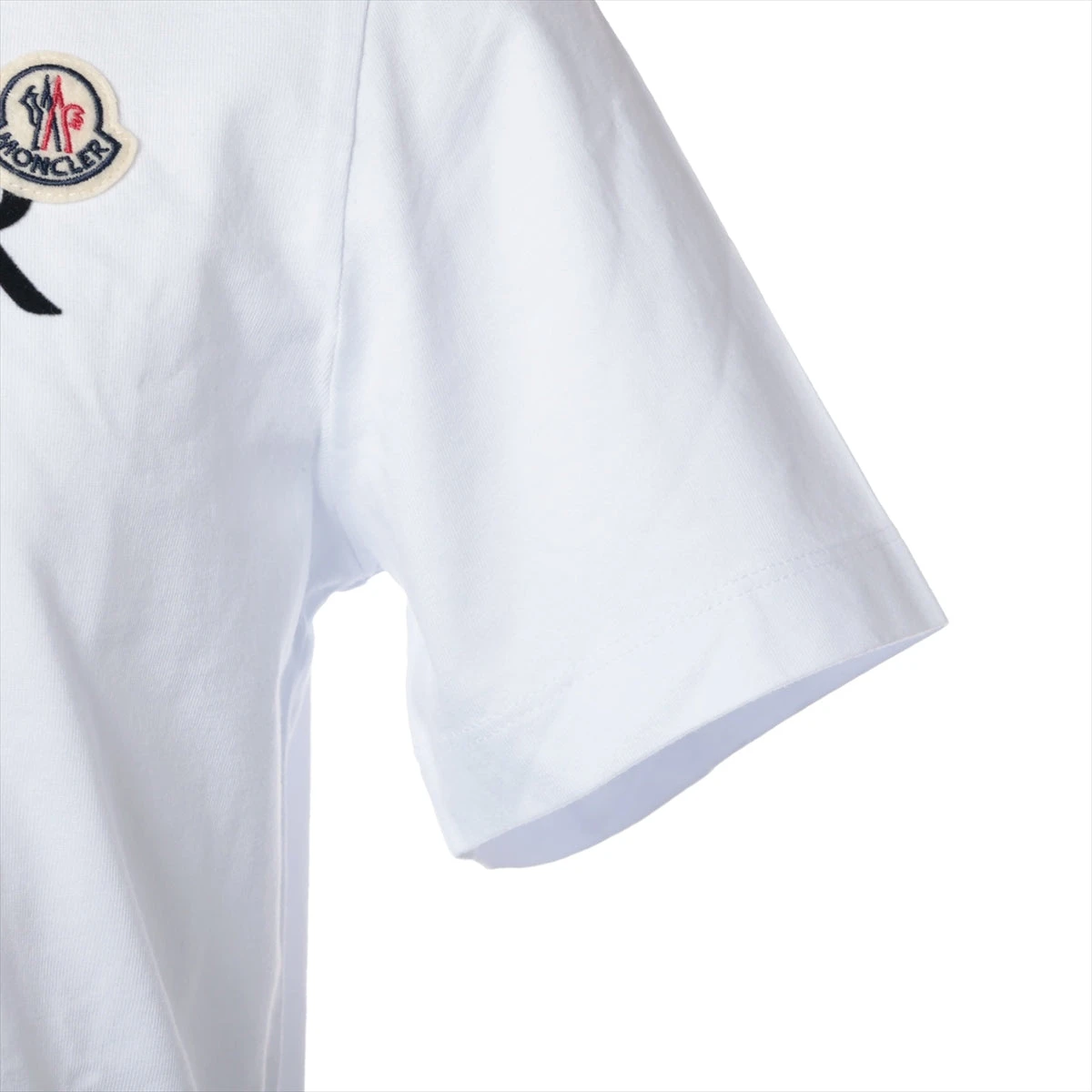 モンクレール　ワッペン　Tシャツ　ホワイト　XS 国内正規品 4S232 モンクレール ロゴ Tシャツ ワッペン レディース｜Yahoo!フリマ