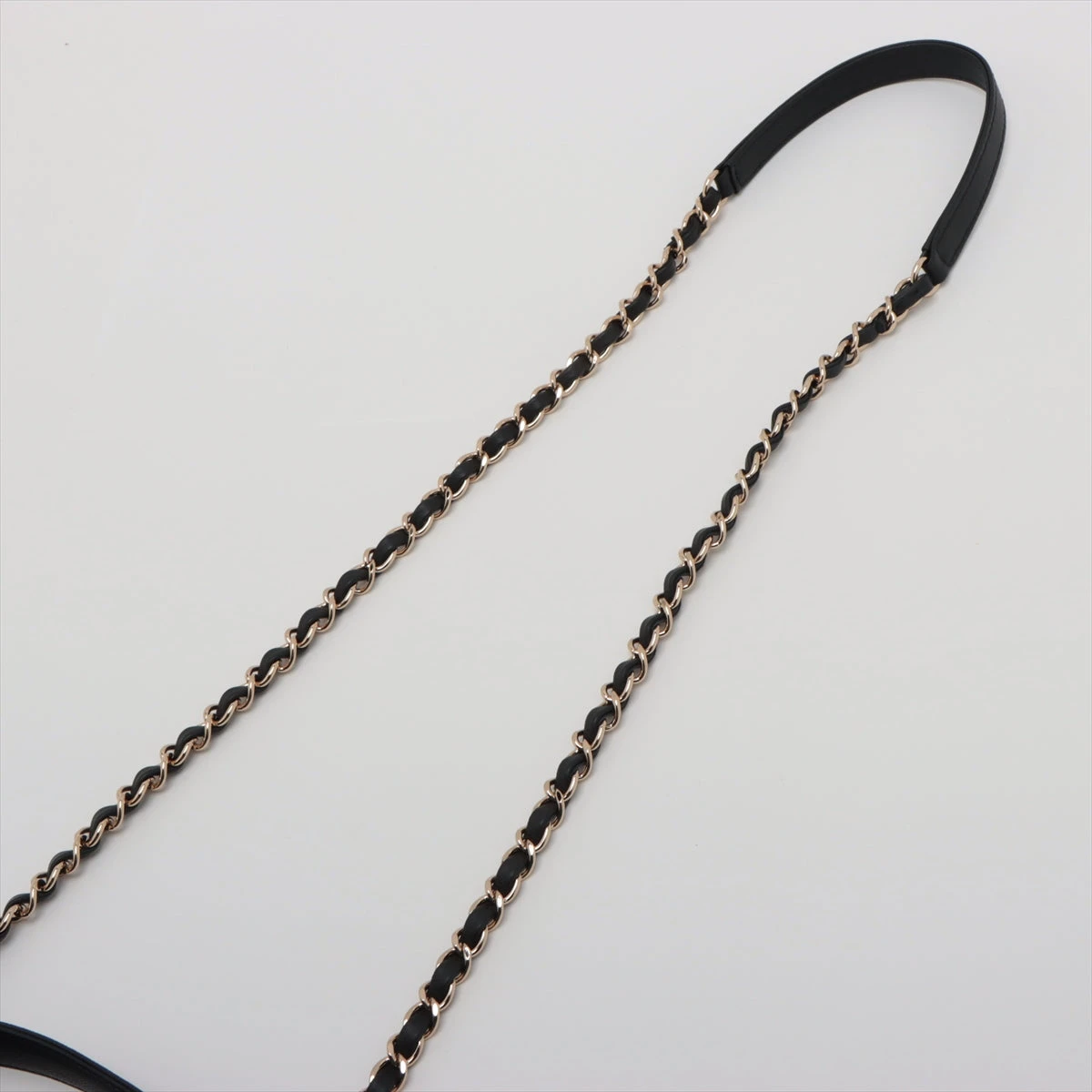 美品【シャネル】キャビアスキン ラージ ショルダーバッグ シャネル CHANEL マトラッセ キャビアスキン ラージ ショルダー