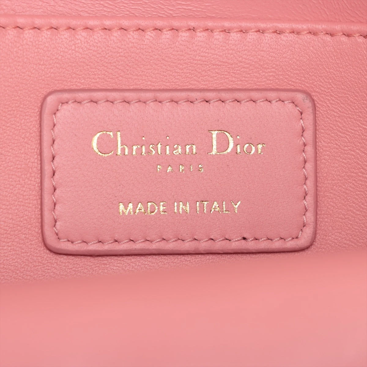 Christian Dior✨クリスチャンディオール　コート　ピンク　ロゴ Christian Dior✨クリスチャンディオール コート ピンク ロゴ