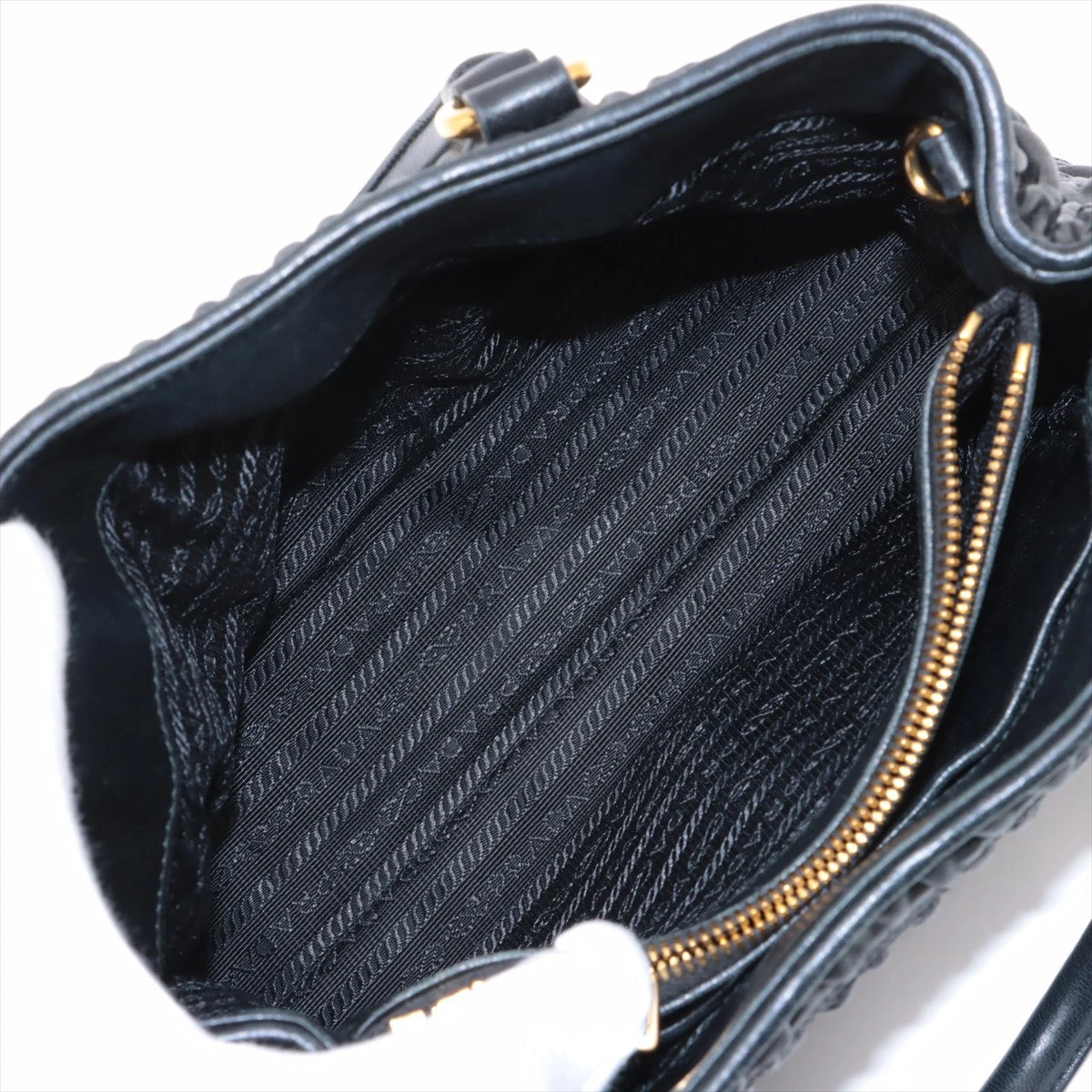 本物 プラダ ハンドバッグ レディース ナッパ ゴーフル 黒 大きめ ロゴ 本革 プラダ ナッパゴーフル レザー 2WAYハンドバッグ ブラック