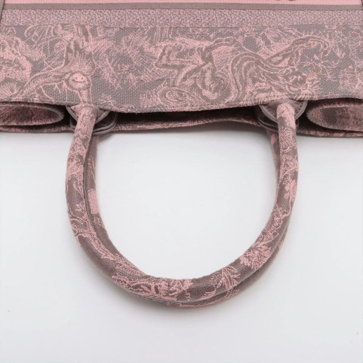 クリスチャンディオール リバース トワル ドゥ ジュイ エンブロイ