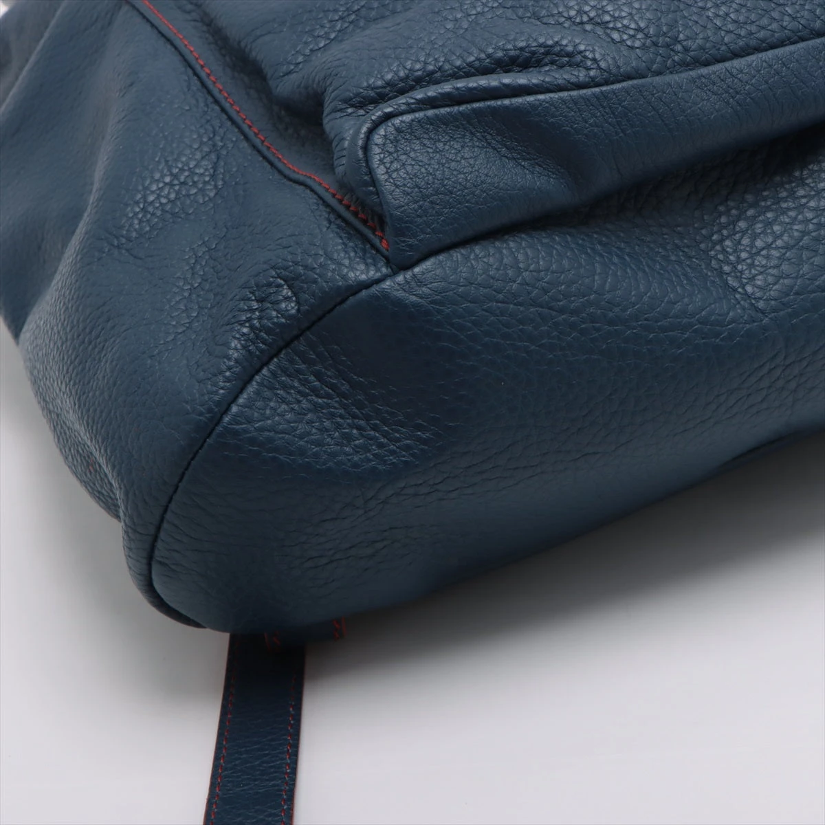 【美品】 バレンシアガ クラシックトラベラー バックパック カーキ 340139 バレンシアガ クラシックトラベラー レザー バックパック