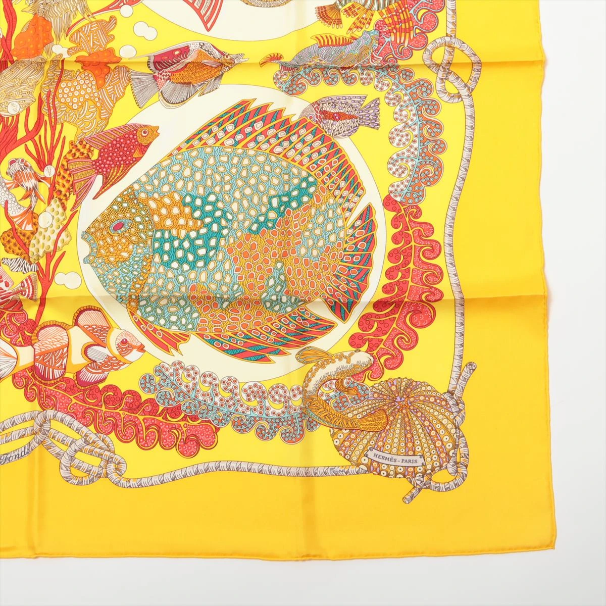 HERMES　カレ　GRANDS FONDS 　深海魚 HERMES カレ GRANDS FONDS 深海魚