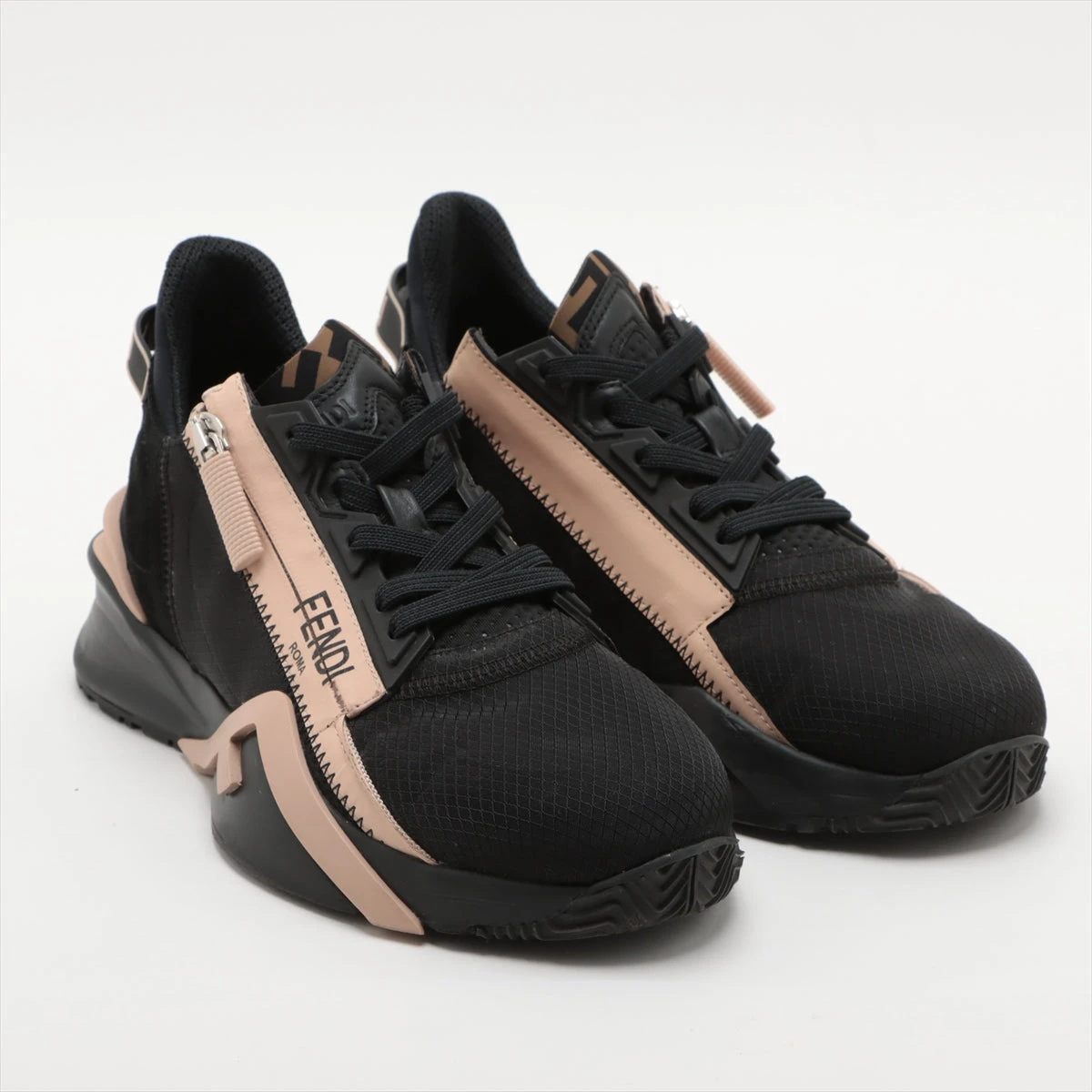 特価FENDI Black/ RoseGold PVD /ダイヤモンド/ホワイトオニキス 特価FENDI Black/ RoseGold PVD /ダイヤモンド/ホワイトオニキス