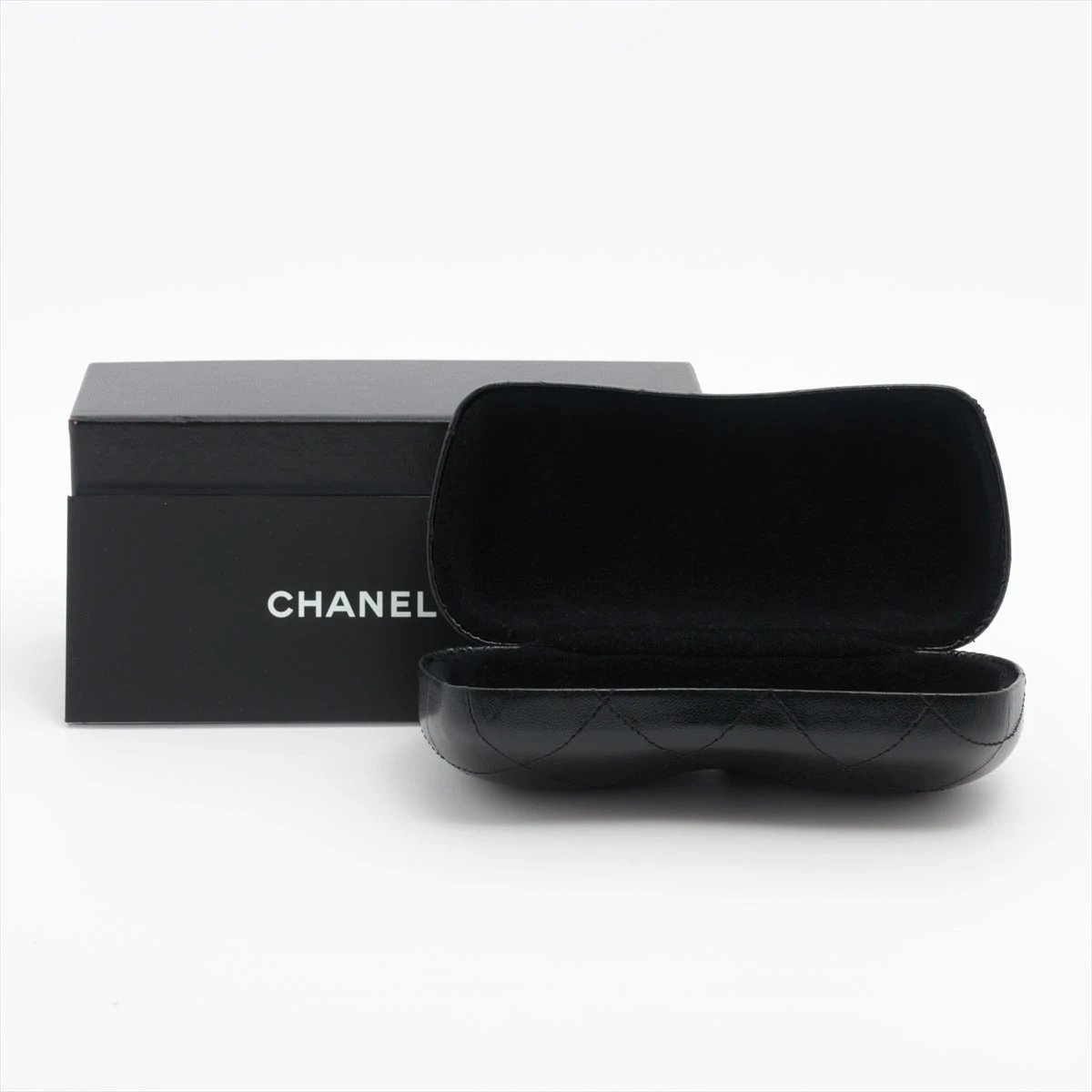 CHANEL ブラック サングラス 01450 マトラッセ　ヴィンテージ　ココ CHANEL シャネル サングラス マトラッセ ココマーク ブラック