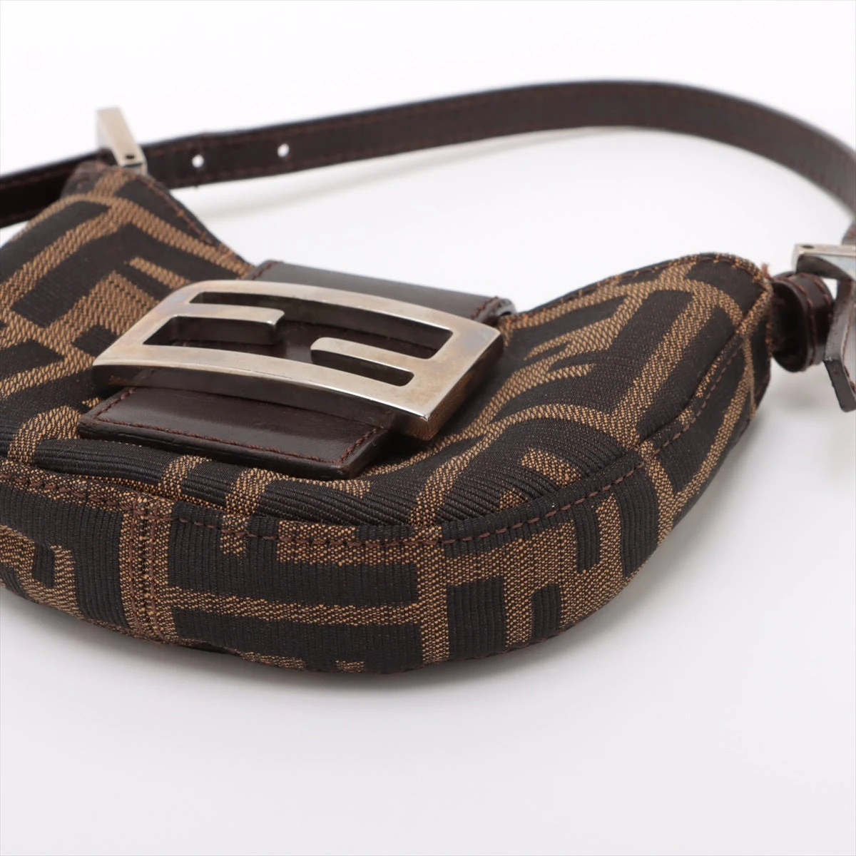 Fendi フェンディ ズッカ ミニクロワッサン ハンドバッグ フェンディ ズッカ ミニクロワッサン キャンバス×レザー