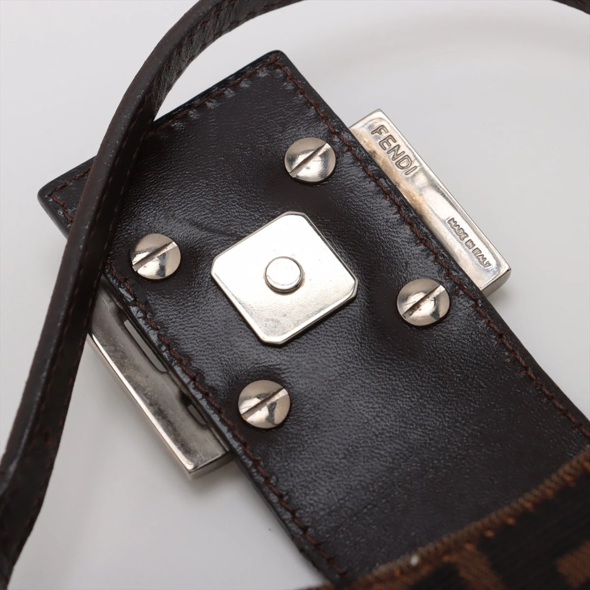 フェンディ ズッカ ミニクロワッサン キャンバス×レザー ハンドバッグ