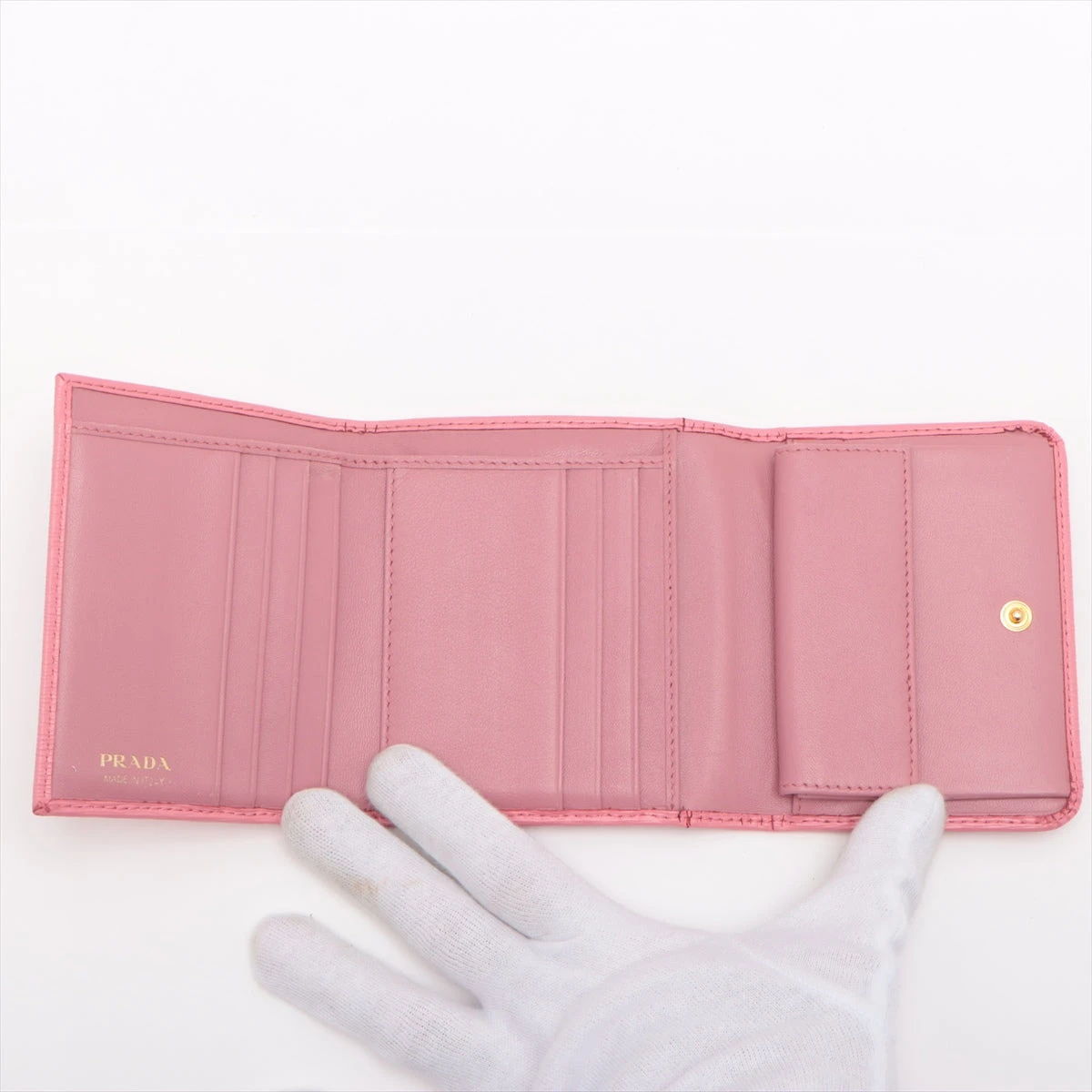 プラダ ヴィッテロムーブ レザー 三つ折り財布 ピンク OZ027823｜中古 