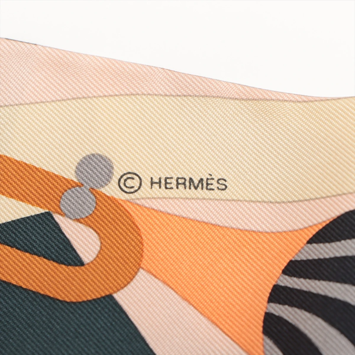 国内店舗購入　エルメス　ツイリー　パラードアンファンファーレ 2023年秋冬 HERMES エルメス スカーフ ツイリー パラード アン