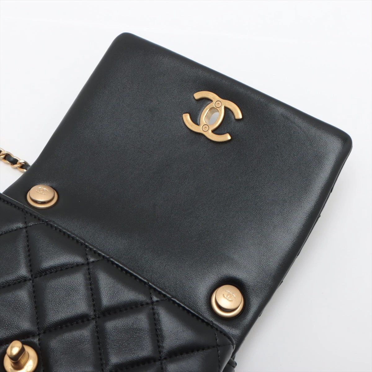ローラ　シャネル✨6連 キーケース マトラッセ ラムスキン キルティング CHANEL